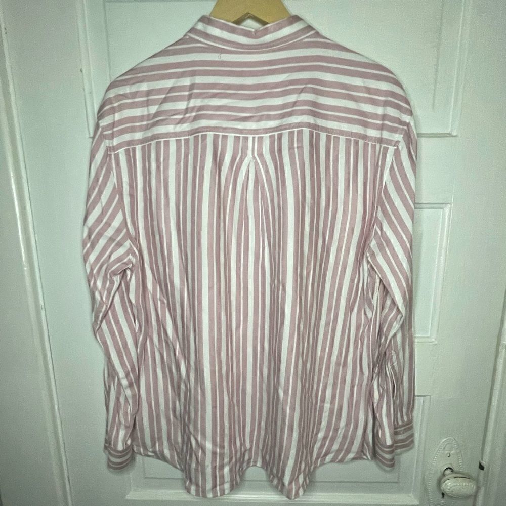 JACHS Girlfriend Long Sleeve Button Up Blouse - Picture 9 of 11